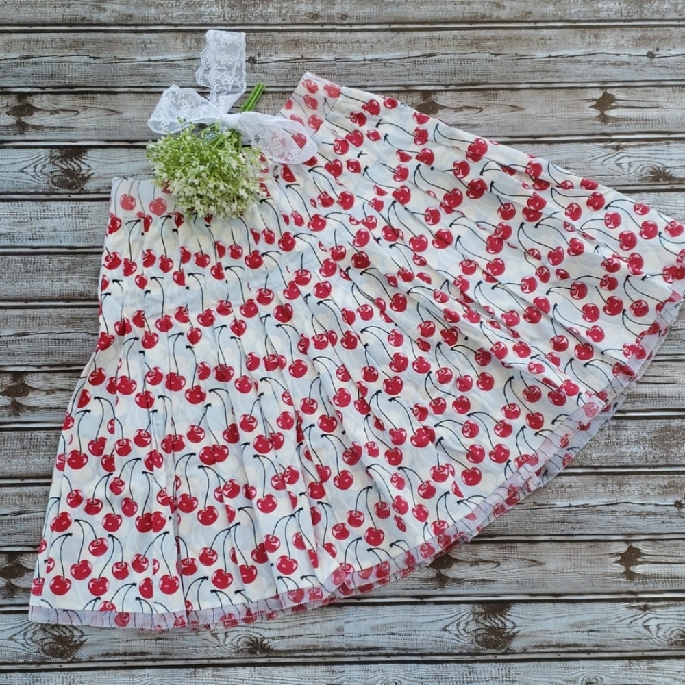 Gianni Bini Cherry Print Pleated Skirt